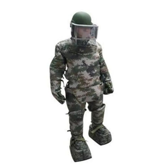 EOD Suit 04 Mine Clearance And Explosion Protection Equipment